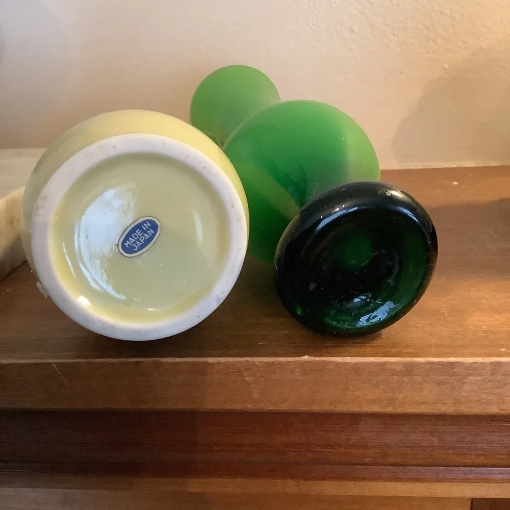 Collection of 2 Vintage MCM Green Yellow Hues Bud Vases Japan